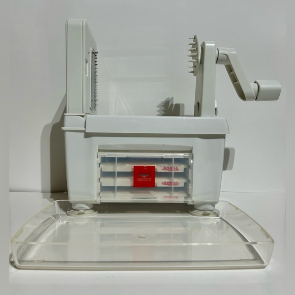 Paderno World Cuisine Spiralizer Slicer Williams Sonoma 4 interchangeable Blades - Picture 1 of 11